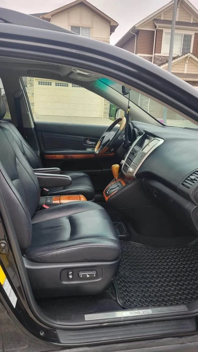 2009 Lexus RX 2nd Gen - Image 12 of 13