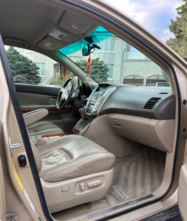 2009 Lexus RX 2nd Gen - Image 8 of 10