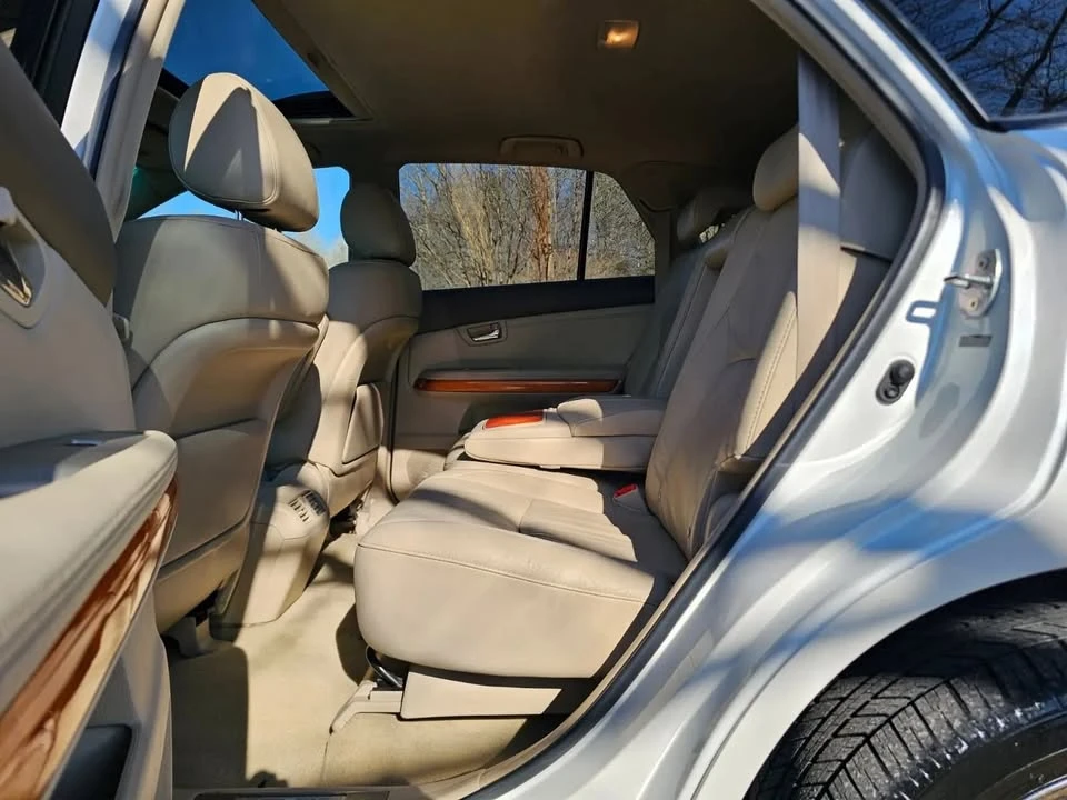 2009 Lexus RX 2nd Gen - Image 13 of 15