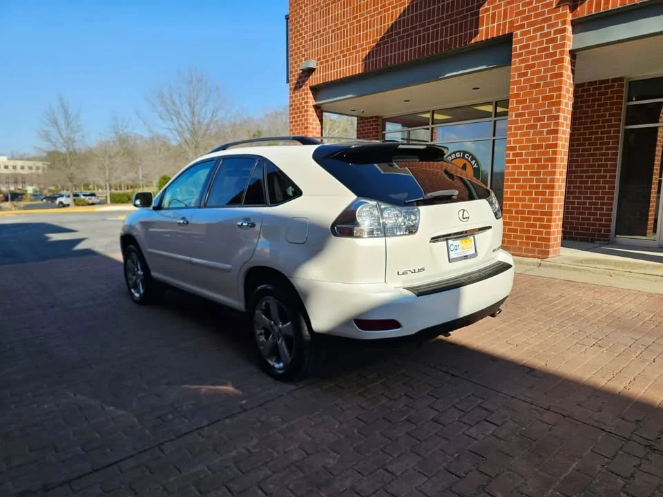 2009 Lexus RX 2nd Gen - Image 4 of 15