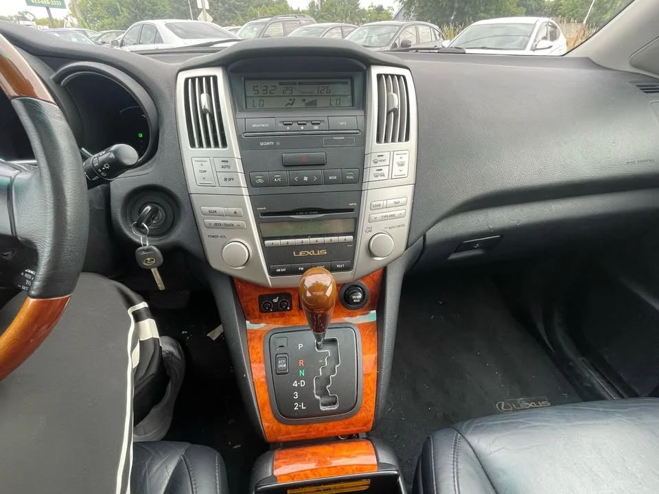 2009 Lexus RX 3rd Gen - Image 15 of 15