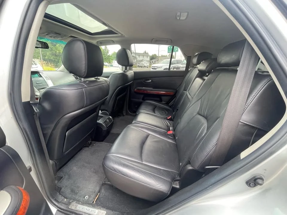 2009 Lexus RX 3rd Gen - Image 11 of 15