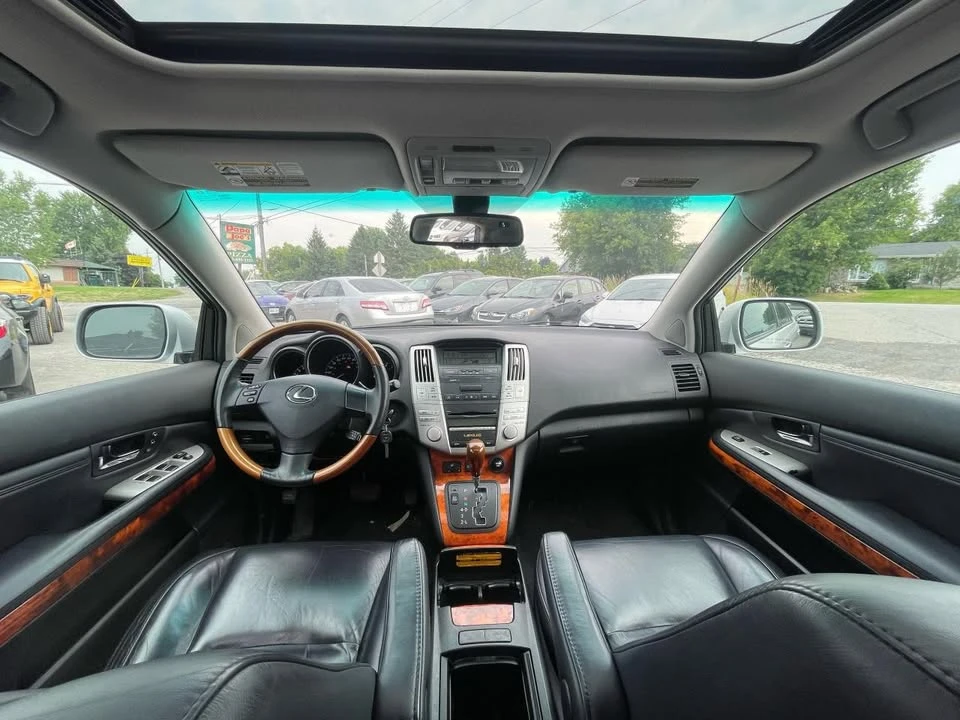 2009 Lexus RX 3rd Gen - Image 12 of 15