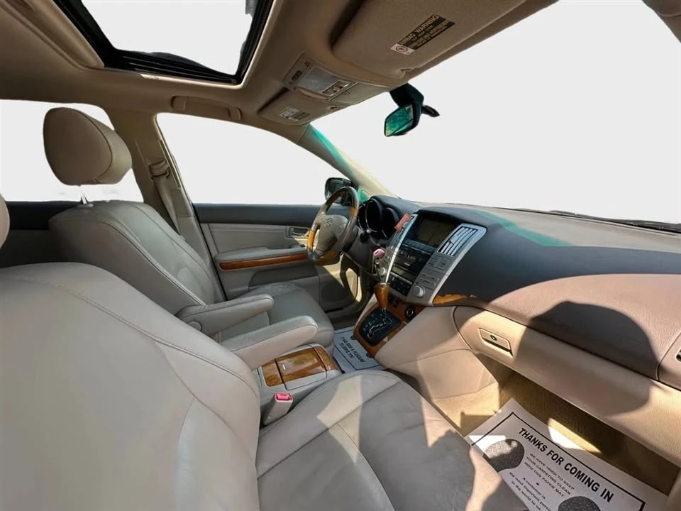 2009 Lexus RX 3rd Gen - Image 16 of 20