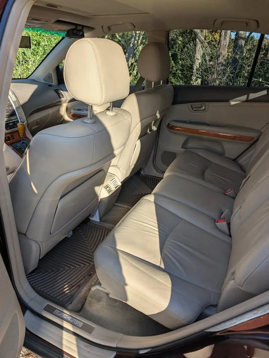 2009 Lexus RX 2nd Gen - Image 4 of 4