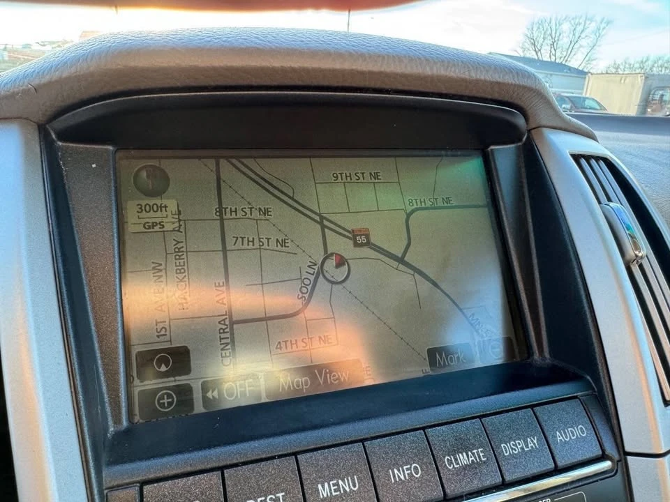 2009 Lexus RX 3rd Gen - Image 15 of 19