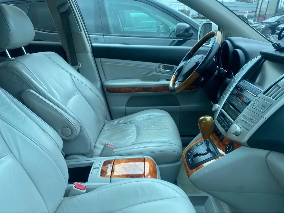 2009 Lexus RX 2nd Gen - Image 5 of 6