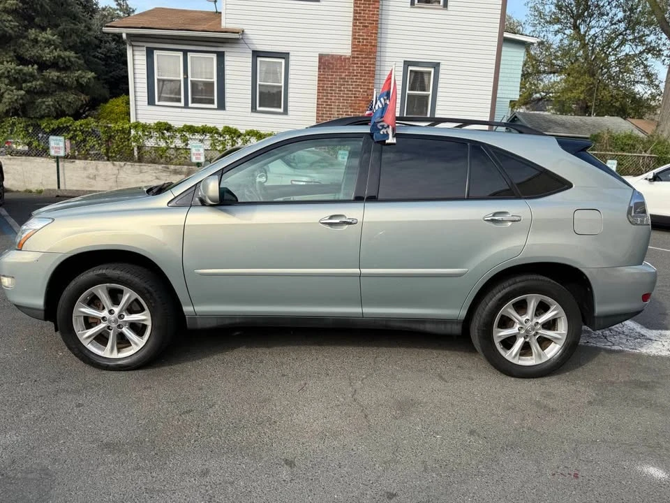 2009 Lexus RX 3rd Gen - Image 3 of 16