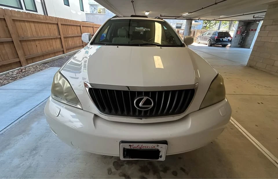 2009 Lexus RX 3rd Gen - Image 2 of 10