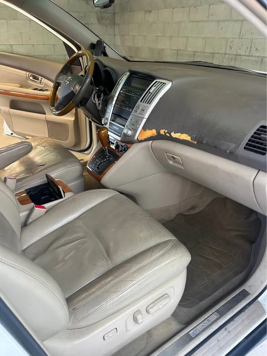 2009 Lexus RX 3rd Gen - Image 8 of 10