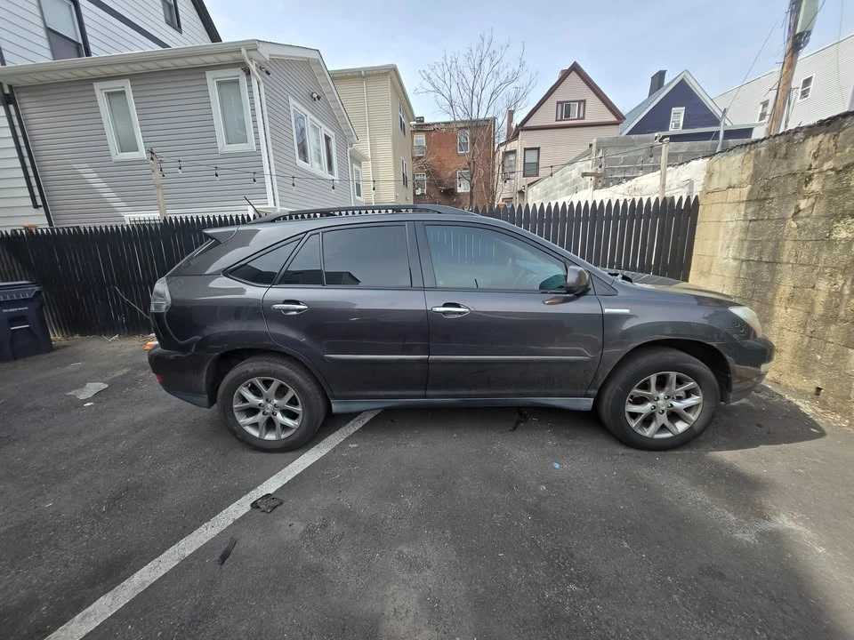2009 Lexus RX 2nd Gen - Image 5 of 8