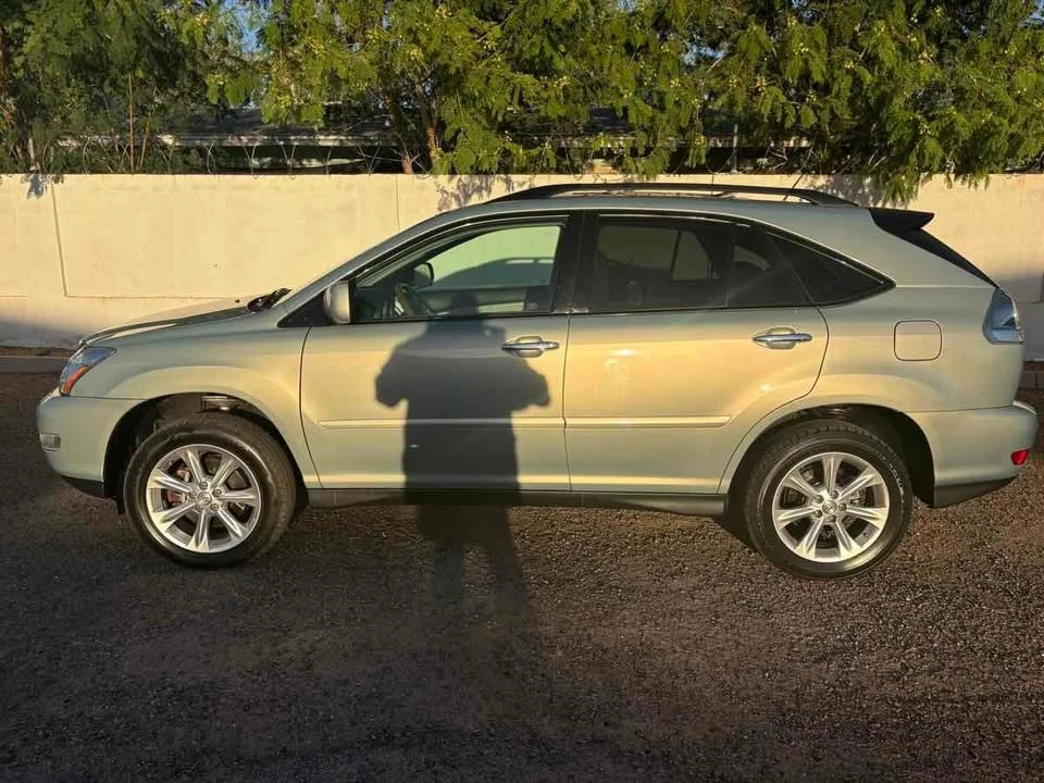 2009 Lexus RX 2nd Gen - Image 2 of 20