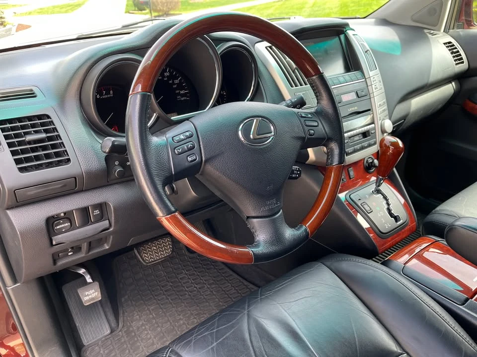 2009 Lexus RX 2nd Gen - Image 8 of 20