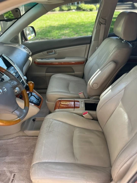 2009 Lexus RX 2nd Gen - Image 2 of 18