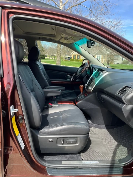 2009 Lexus RX 2nd Gen - Image 12 of 20