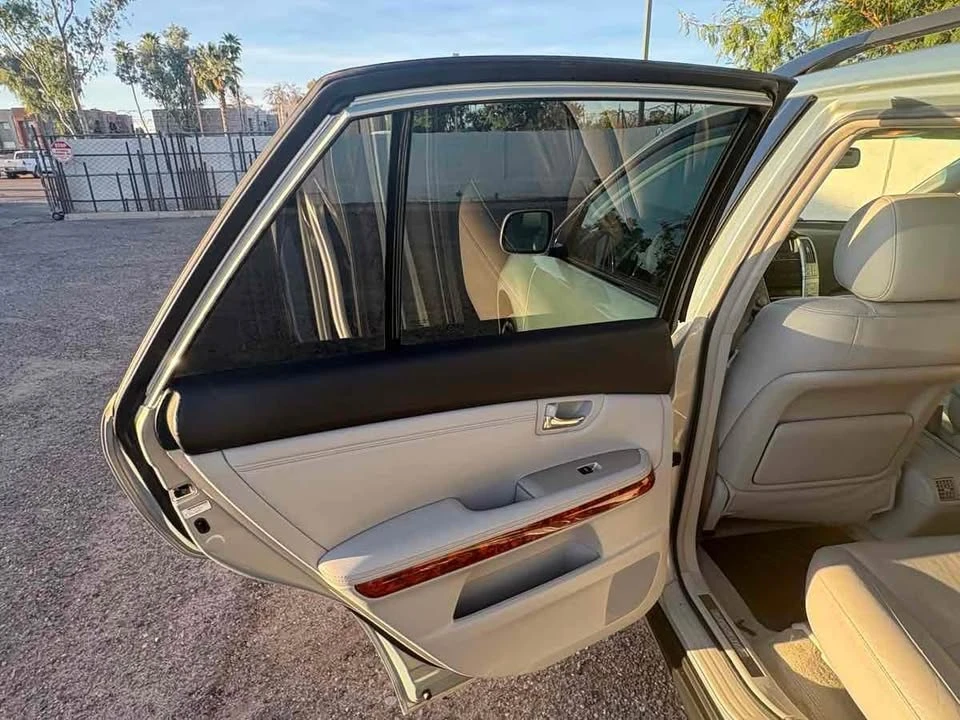 2009 Lexus RX 2nd Gen - Image 14 of 20