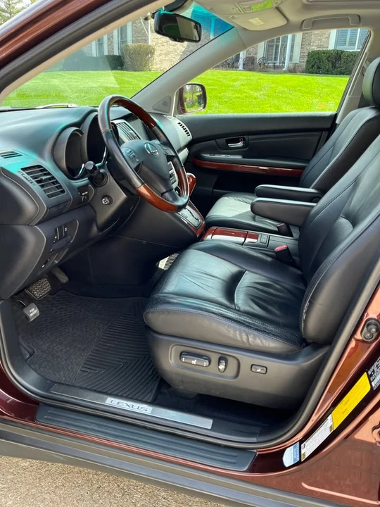 2009 Lexus RX 2nd Gen - Image 7 of 20