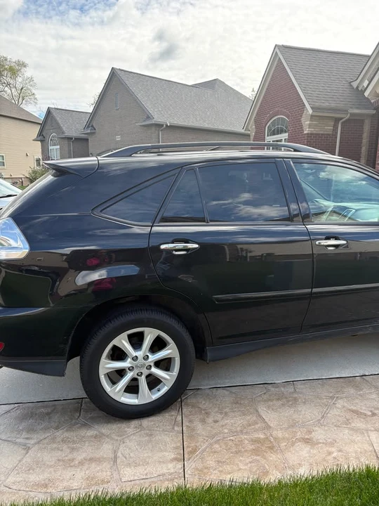 2009 Lexus RX 2nd Gen - Image 7 of 16