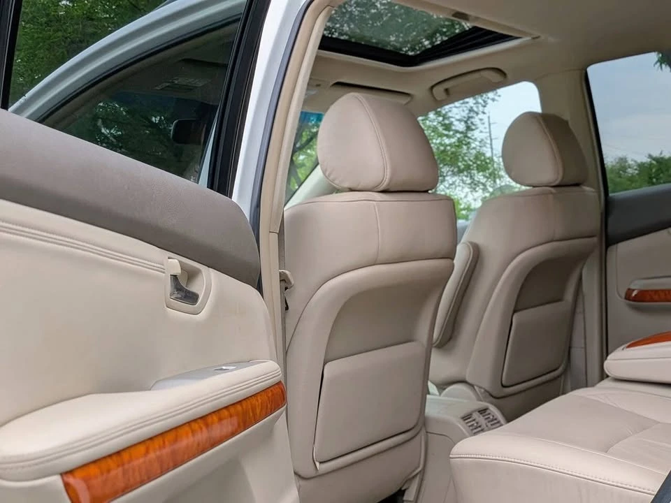 2009 Lexus RX 2nd Gen - Image 11 of 20