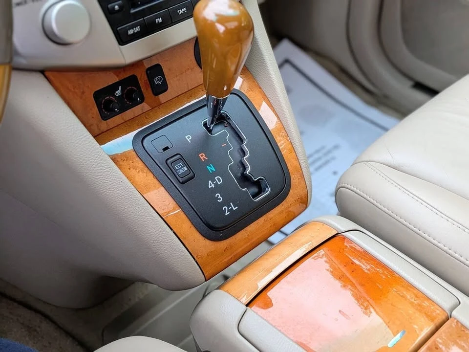 2009 Lexus RX 2nd Gen - Image 13 of 20