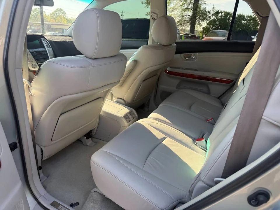 2009 Lexus RX 2nd Gen - Image 9 of 20