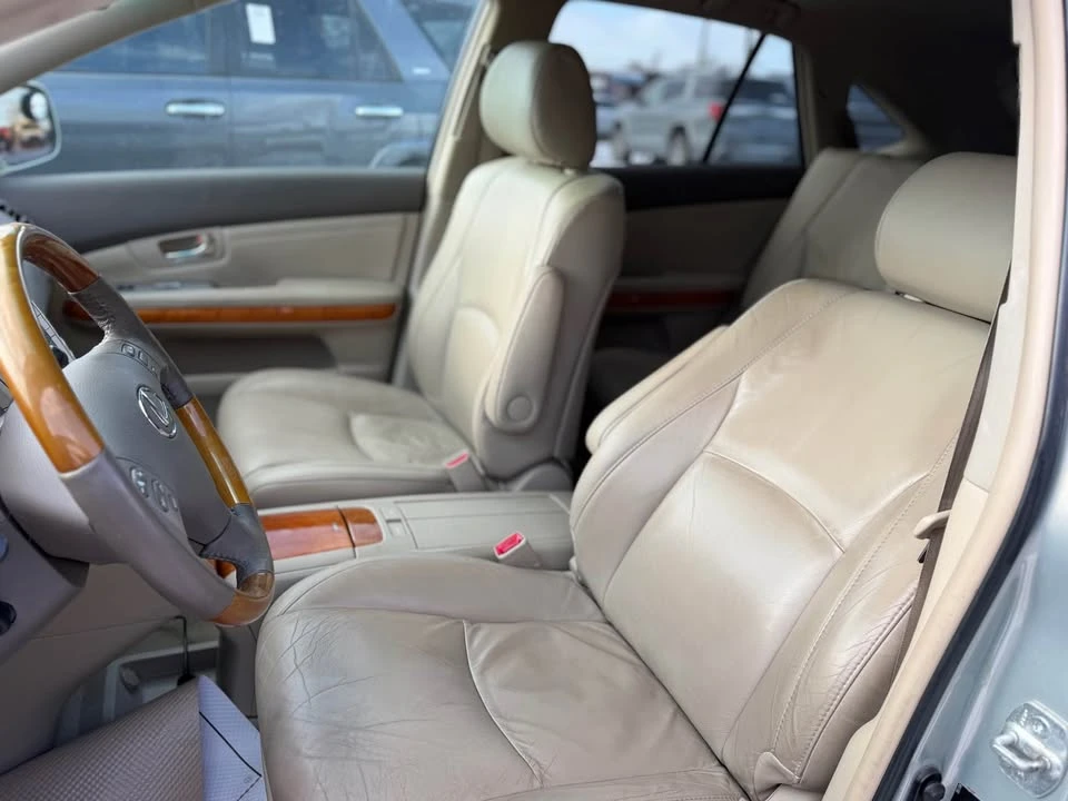2009 Lexus RX 3rd Gen - Image 10 of 15