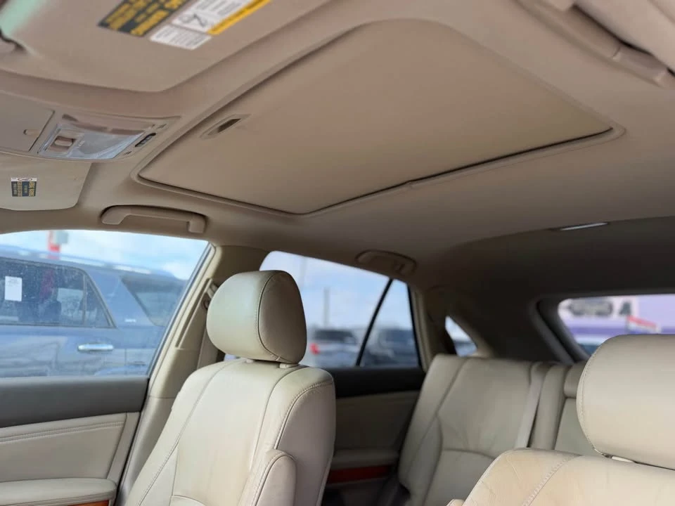 2009 Lexus RX 3rd Gen - Image 11 of 15