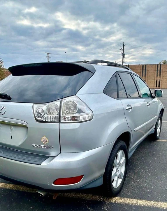 2009 Lexus RX 3rd Gen - Image 9 of 16