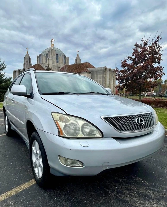 2009 Lexus RX 3rd Gen - Image 13 of 16