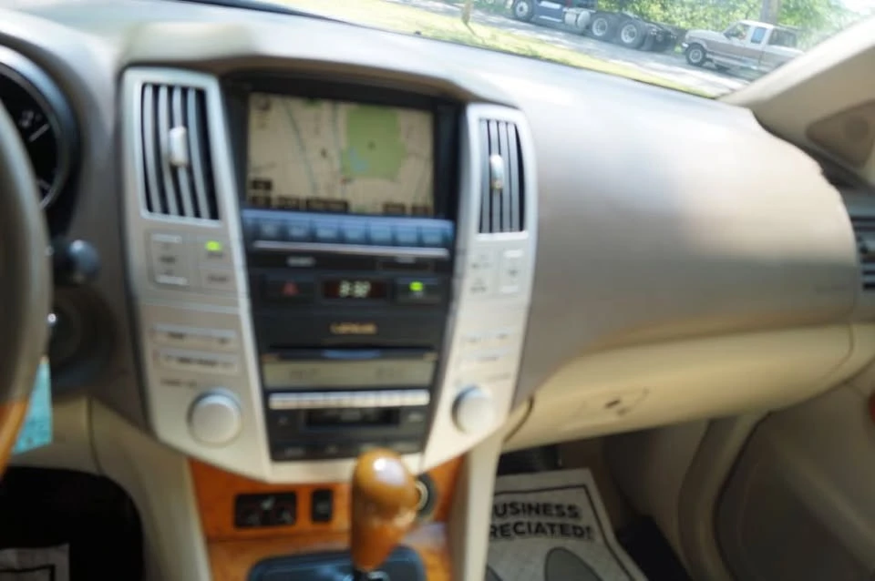2009 Lexus RX 2nd Gen - Image 19 of 19