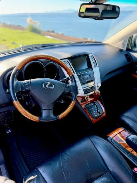 2009 Lexus RX 3rd Gen - Image 6 of 9