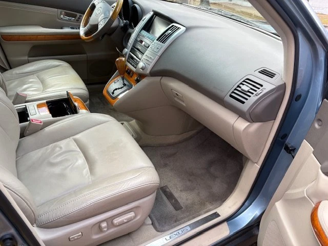 2009 Lexus RX 2nd Gen - Image 12 of 20