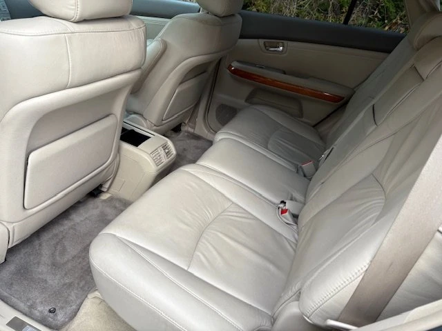 2009 Lexus RX 2nd Gen - Image 15 of 20