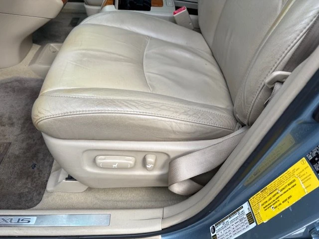 2009 Lexus RX 2nd Gen - Image 17 of 20
