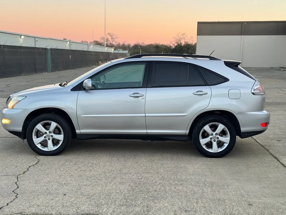2009 Lexus RX 3rd Gen - Image 8 of 19
