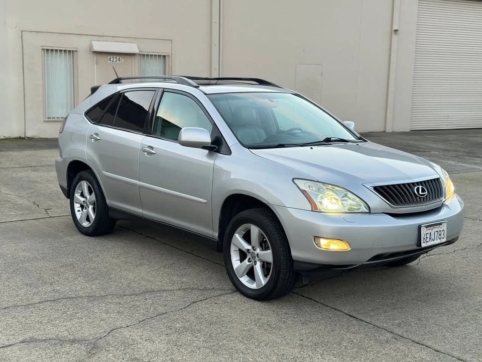2009 Lexus RX 3rd Gen - Image 3 of 19