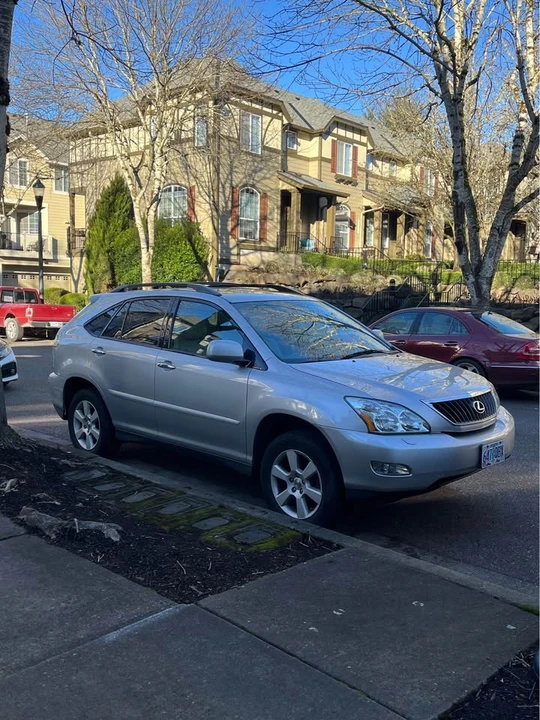 2009 Lexus RX 2nd Gen - Image 3 of 17