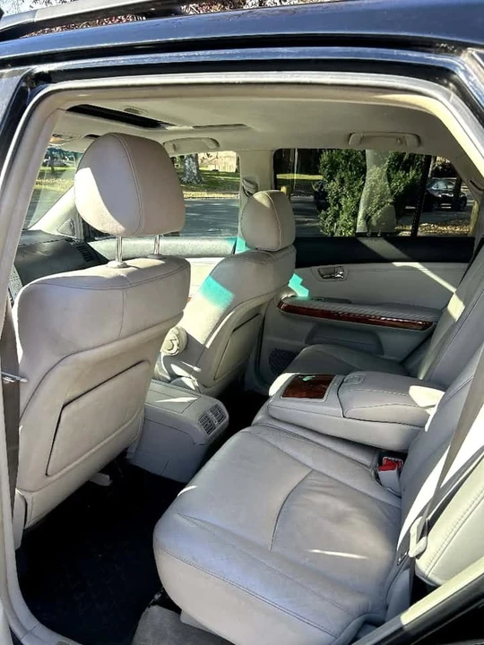 2009 Lexus RX 2nd Gen - Image 6 of 8