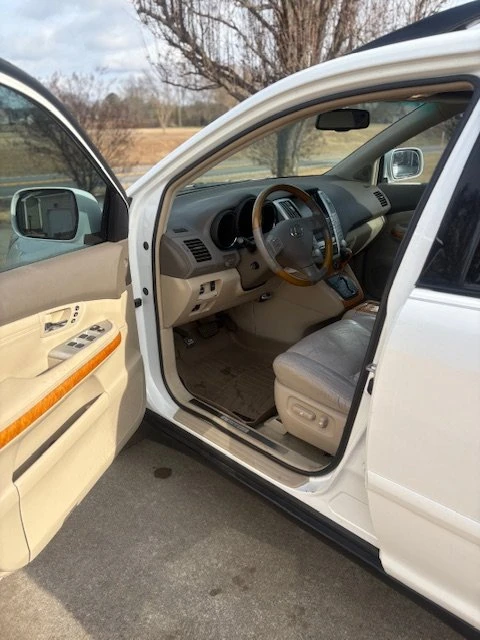 2009 Lexus RX 3rd Gen - Image 10 of 15