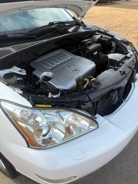 2009 Lexus RX 3rd Gen - Image 11 of 15