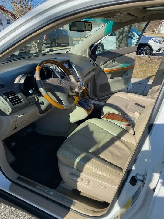 2009 Lexus RX 3rd Gen - Image 5 of 7