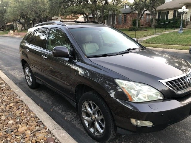 2009 Lexus RX 3rd Gen - Image 2 of 10