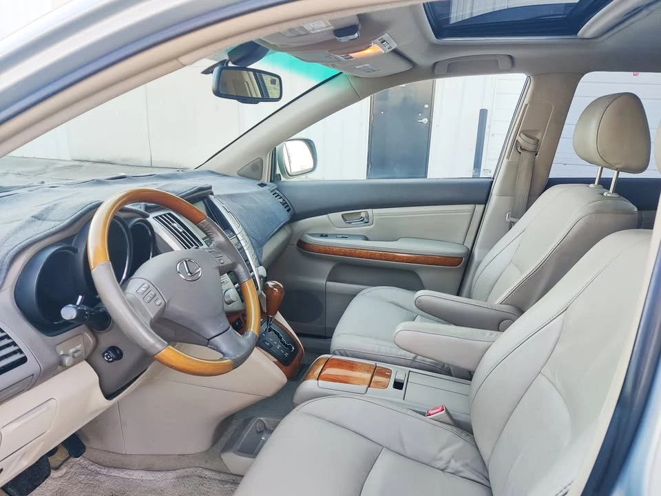 2009 Lexus RX 2nd Gen - Image 10 of 18