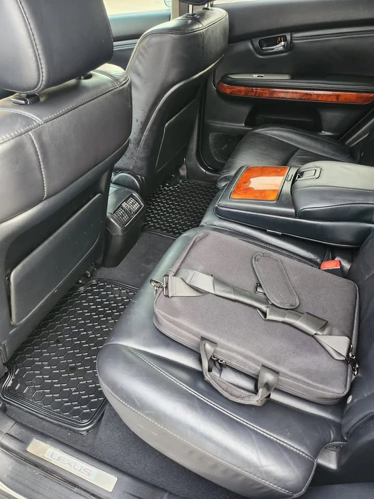2009 Lexus RX 2nd Gen - Image 12 of 19