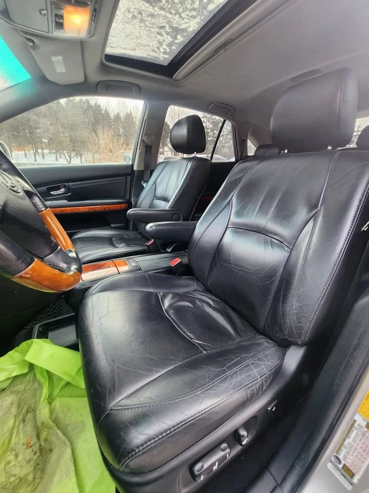 2009 Lexus RX 2nd Gen - Image 11 of 19