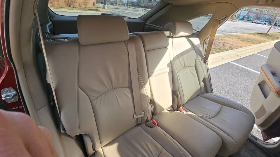 2009 Lexus RX 2nd Gen - Image 16 of 17