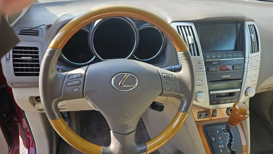 2009 Lexus RX 2nd Gen - Image 6 of 17