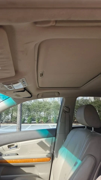2009 Lexus RX 2nd Gen - Image 9 of 17