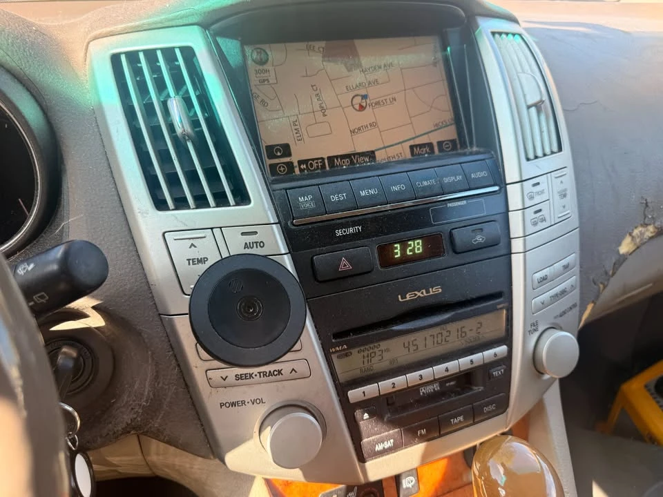 2009 Lexus RX 2nd Gen - Image 5 of 9