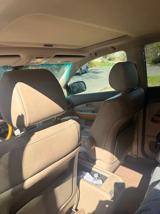 2009 Lexus RX 2nd Gen - Image 3 of 9